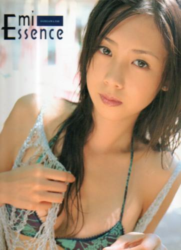 長谷川恵美 Emi Essence 写真集