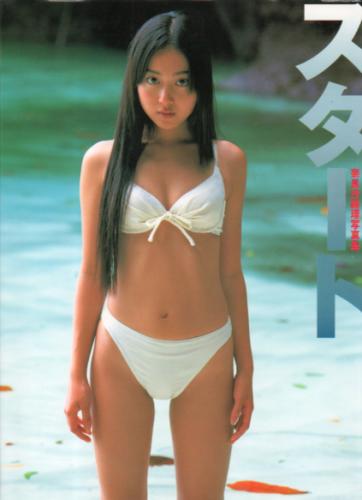 奈良沙緒理 写真集天使は１２歳。若杉憲司／撮影検：体操服 体操着 ブルマー セーラー服 制服